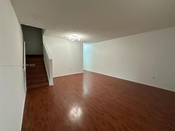 2311 SE 24th Ave 2311, Homestead FL 33035