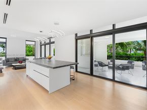 7025 Fisher Island Dr 7025, Miami Beach FL 33109