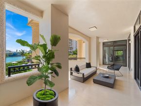 7025 Fisher Island Dr 7025, Miami Beach FL 33109
