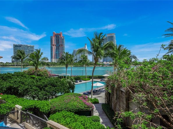 7025 Fisher Island Dr 7025, Miami Beach FL 33109