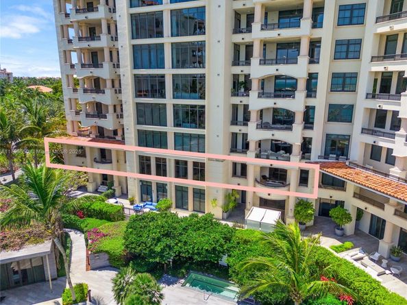 7025 Fisher Island Dr 7025, Miami Beach FL 33109