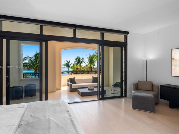 7025 Fisher Island Dr 7025, Miami Beach FL 33109