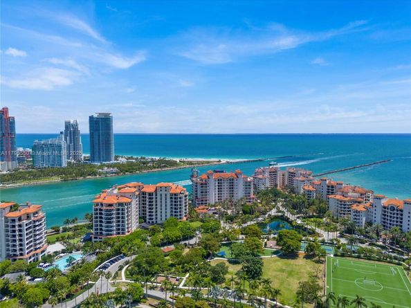 7025 Fisher Island Dr 7025, Miami Beach FL 33109