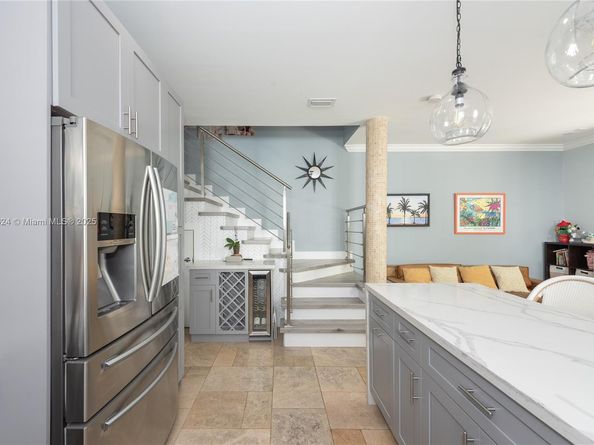 3056 New York St 3056, Miami FL 33133