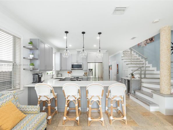 3056 New York St 3056, Miami FL 33133