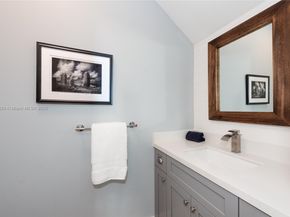 3056 New York St 3056, Miami FL 33133
