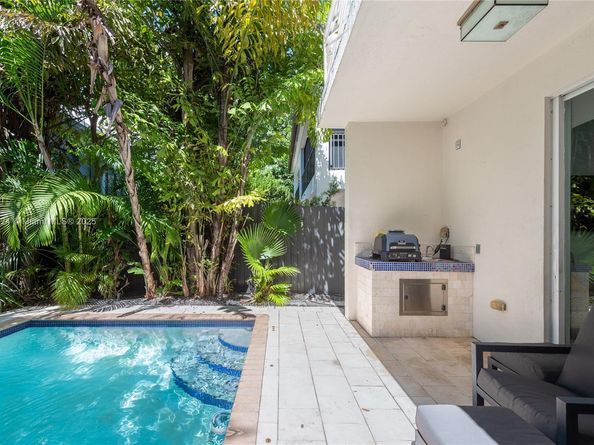 3056 New York St 3056, Miami FL 33133