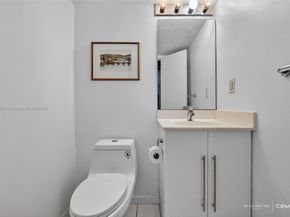 3000 S Ocean Dr 712, Hollywood FL 33019