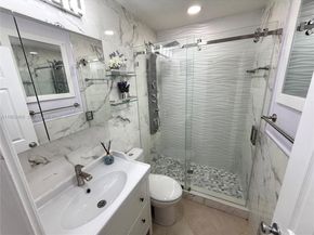 300 SW 71st Ave, Miami FL 33144