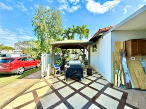 300 SW 71st Ave, Miami FL 33144