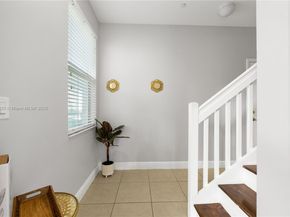 8154 Cascada Isles Dr, Cooper City FL 33024