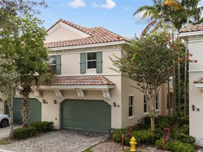 8154 Cascada Isles Dr, Cooper City FL 33024