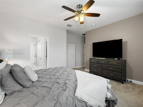 8154 Cascada Isles Dr, Cooper City FL 33024