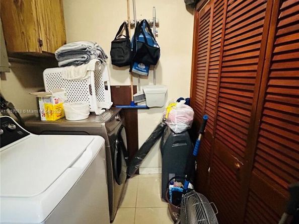 499 E 41st St, Hialeah FL 33013