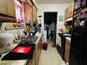 499 E 41st St, Hialeah FL 33013