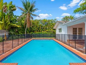 13276 SW 58th Ct, Pinecrest FL 33156