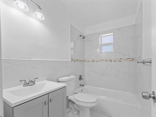 3231 NW 48th Ter, Miami FL 33142