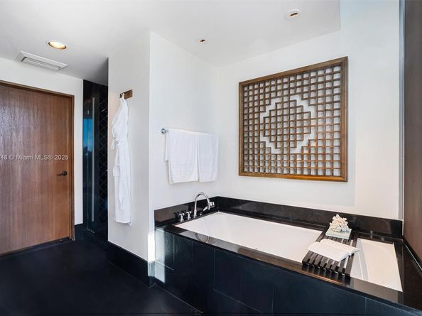101 20th Street THD, Miami Beach FL 33139