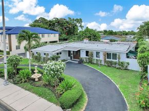 3711 SW 87th Ave, Miami FL 33165
