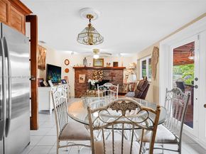 3711 SW 87th Ave, Miami FL 33165