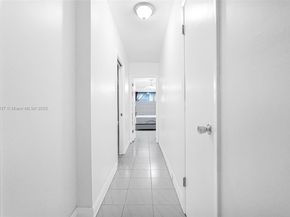 3711 SW 87th Ave, Miami FL 33165