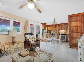 3711 SW 87th Ave, Miami FL 33165