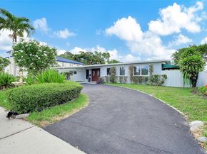 3711 SW 87th Ave, Miami FL 33165