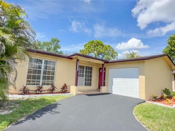 12020 NW 34th Pl