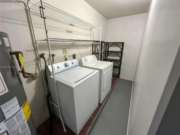 12020 NW 34th Pl, Sunrise FL 33323