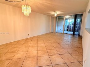 1811 Sabal Palm Dr 208, Davie FL 33324