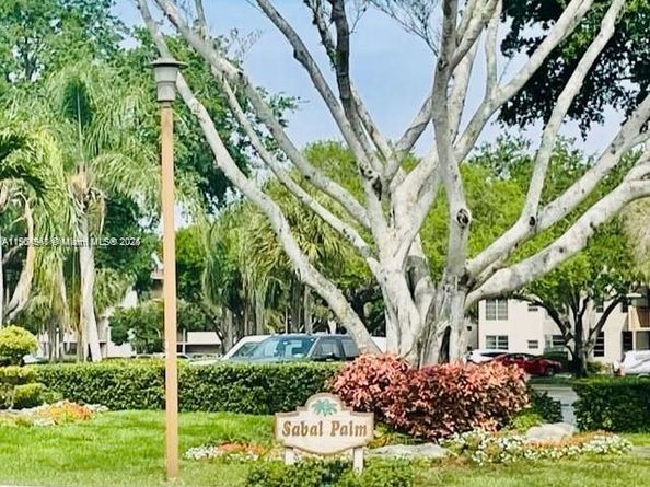 1811 Sabal Palm Dr 208, Davie FL 33324