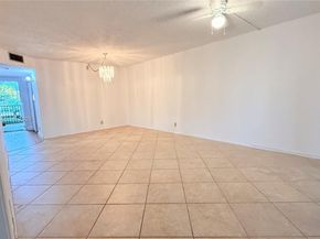 1811 Sabal Palm Dr 208, Davie FL 33324