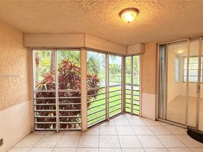 1811 Sabal Palm Dr 208, Davie FL 33324