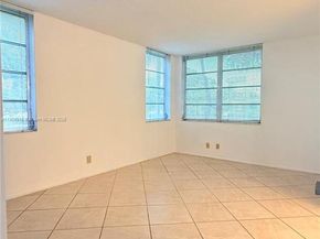 1811 Sabal Palm Dr 208, Davie FL 33324