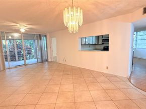 1811 Sabal Palm Dr 208, Davie FL 33324