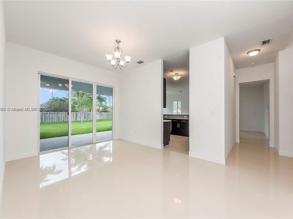 9341 SW 174th St, Palmetto Bay FL 33157