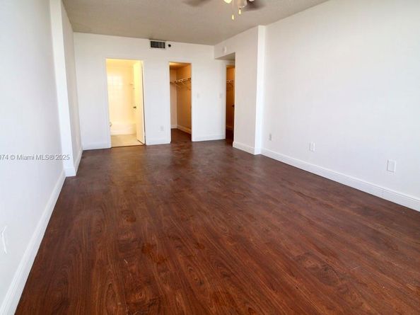 1470 NE 123rd St A1215, North Miami FL 33161