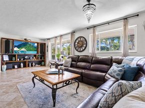53 NW 19th St, Homestead FL 33030