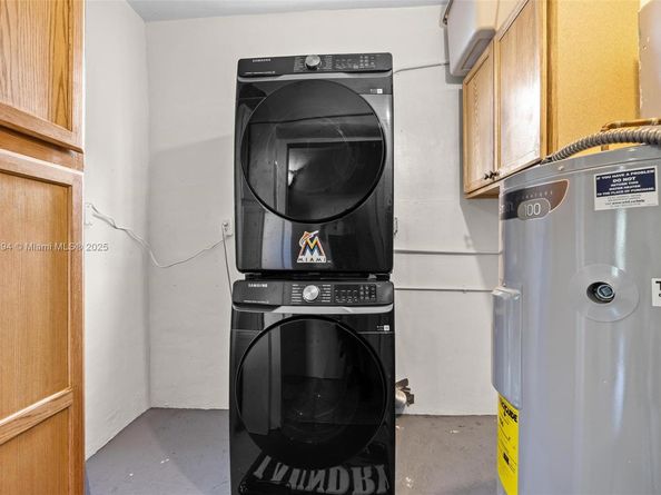 53 NW 19th St, Homestead FL 33030