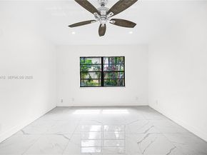 132 S Cypress Rd 518, Pompano Beach FL 33060