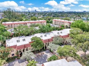 132 S Cypress Rd 518, Pompano Beach FL 33060