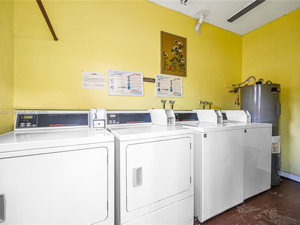 132 S Cypress Rd 518, Pompano Beach FL 33060