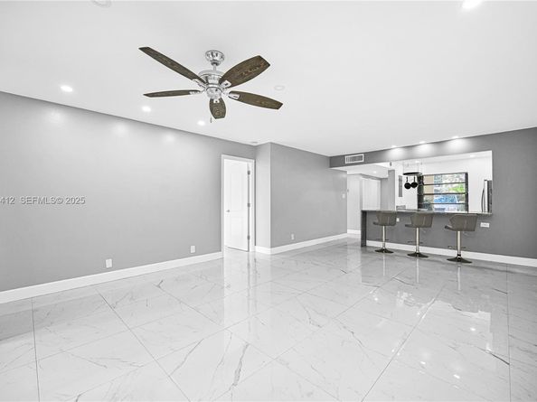 132 S Cypress Rd 518, Pompano Beach FL 33060