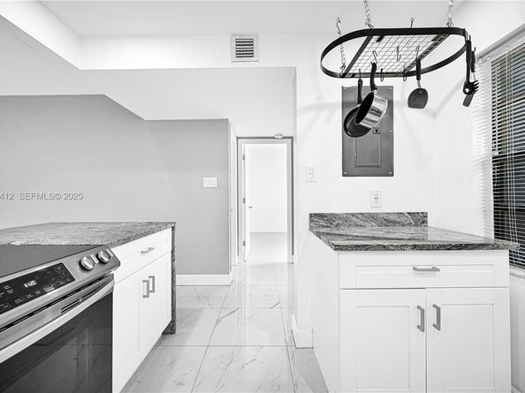 132 S Cypress Rd 518, Pompano Beach FL 33060