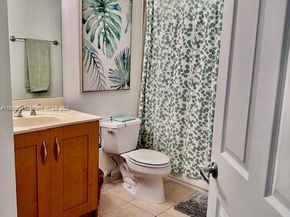 3239 Clint Moore Rd 207, Boca Raton FL 33496