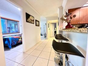 18810 NW 57th Ave 102, Hialeah FL 33015