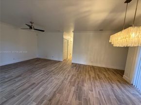 6582 Via Regina 6582, Boca Raton FL 33433