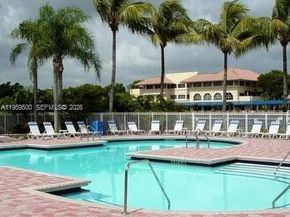 6582 Via Regina 6582, Boca Raton FL 33433