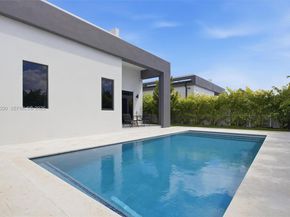 22900 SW 122 Pl, Miami FL 33170