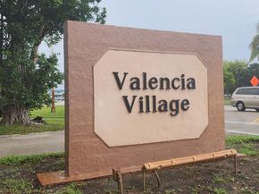 23 N Valencia Dr 232, Davie FL 33324